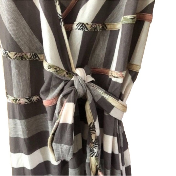 NWOT Free People Gray White Striped and Pink Floral Wrap Print Hippie Wrap Dress - Picture 5 of 16
